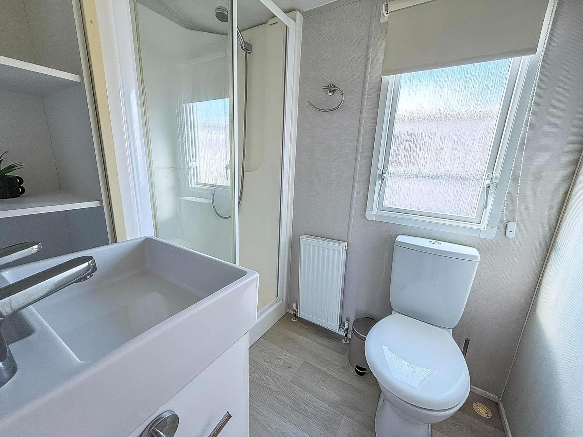 6 Berth Staycation Caravan Nearby Clacton-On-Sea In Essex Ref 26254E Clacton-on-Sea Exterior foto