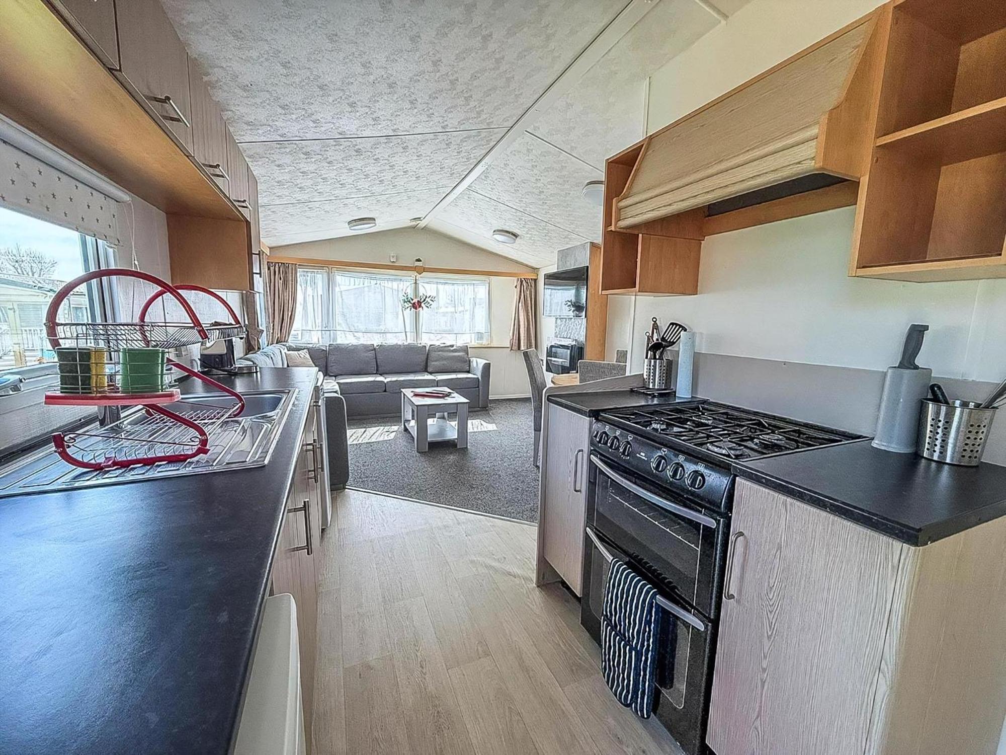 6 Berth Staycation Caravan Nearby Clacton-On-Sea In Essex Ref 26254E Clacton-on-Sea Exterior foto